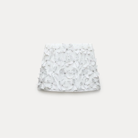ZARA FLORAL MINI SKIRT - Picture 15 of 16